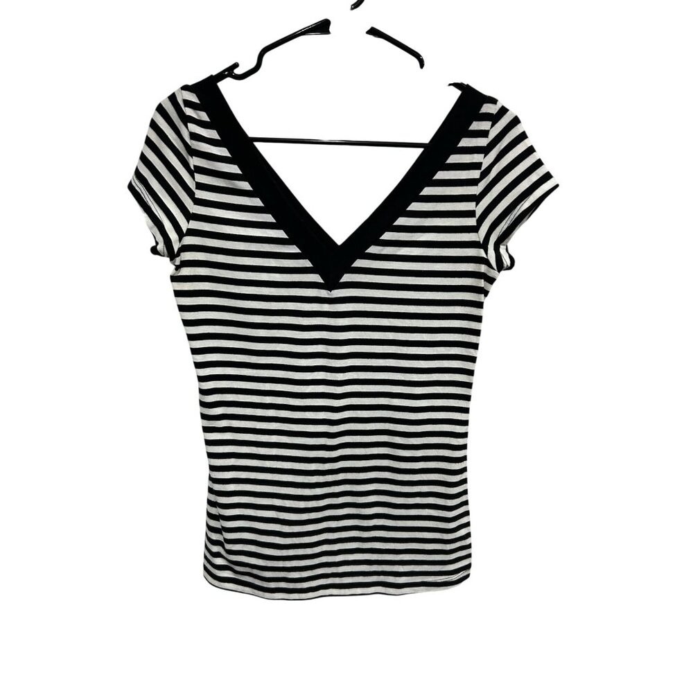 Womens Black & White Striped V-Neck Shirt Short Sleeve Casual Top Size Small